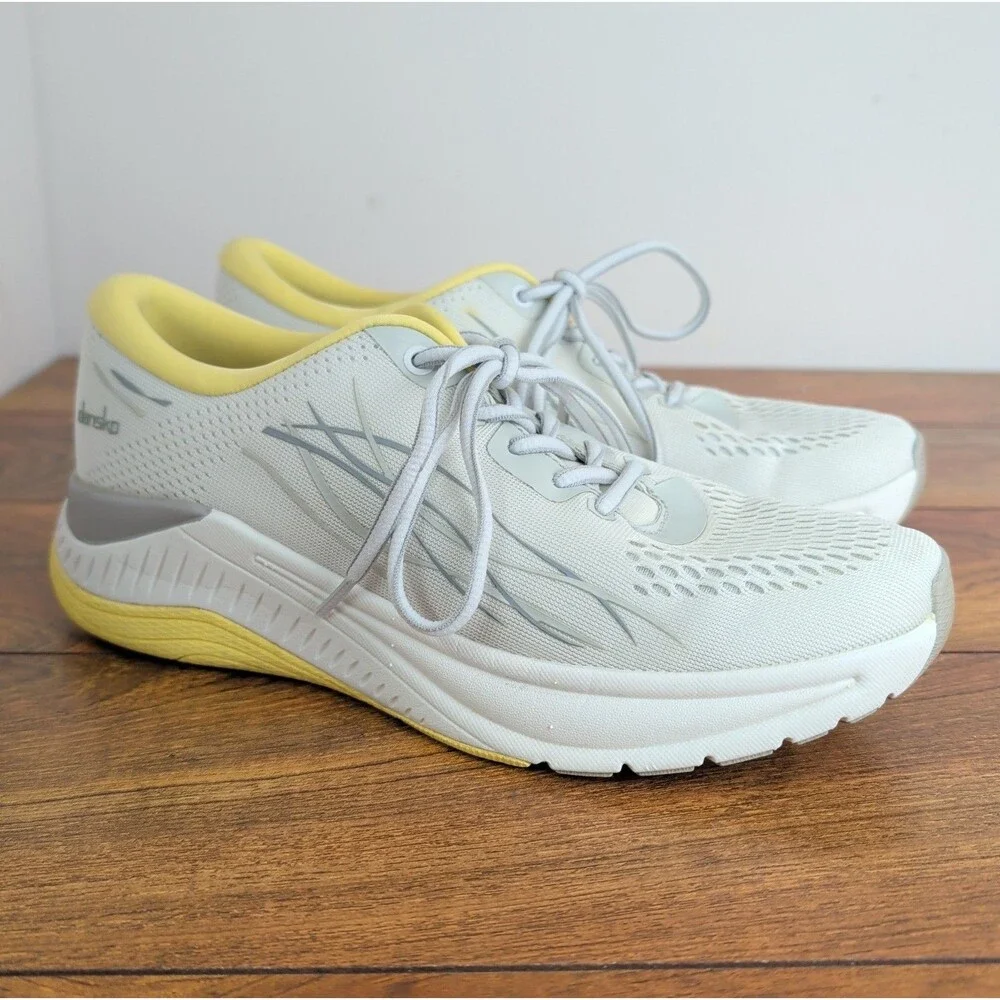 Dansko Women's Pace Mesh Comfort Walking Sneaker Shoes White/Yellow, 40, US 9.5